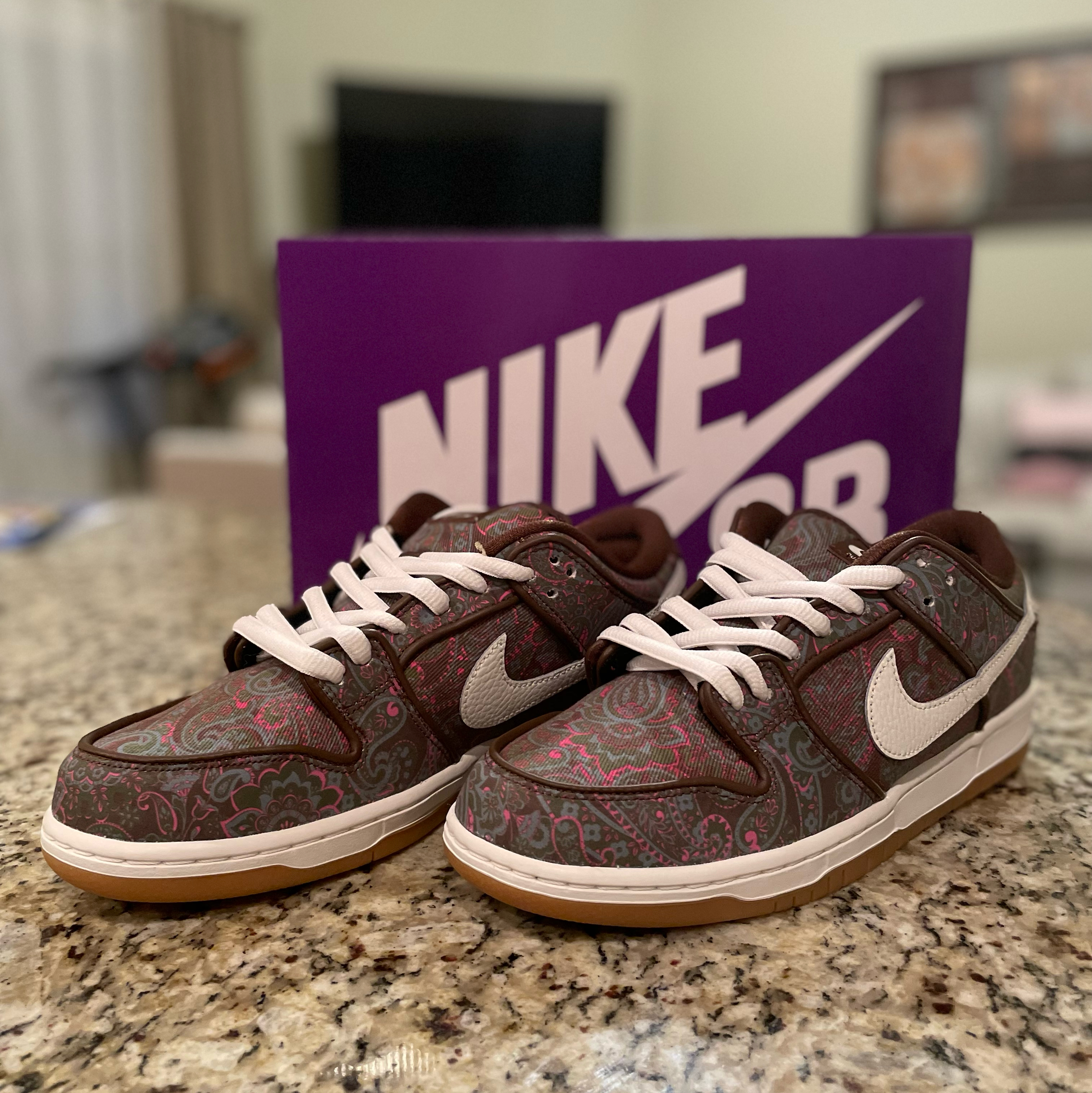 Nike SB Dunk Low Paisley