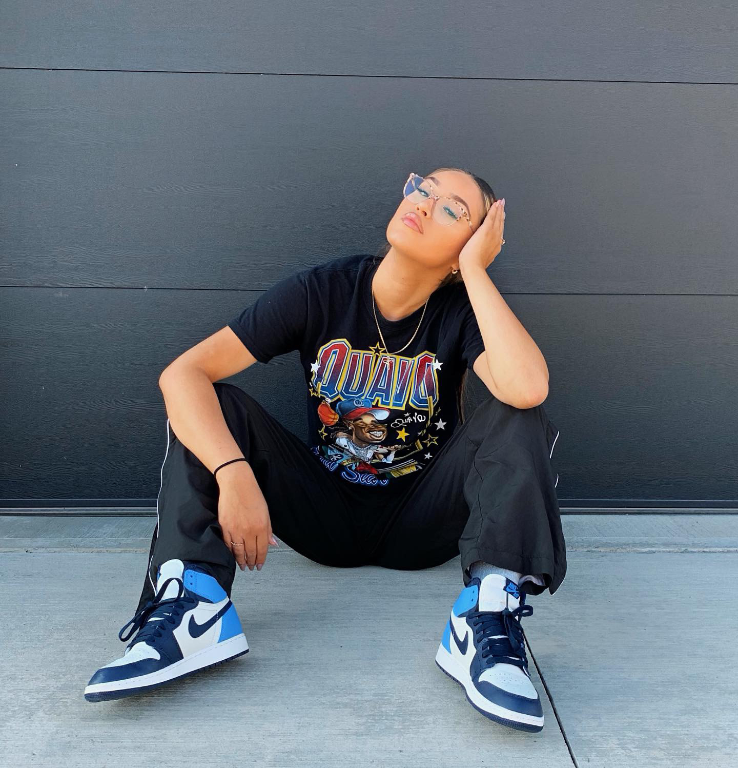 air jordan 1 obsidian blue outfit