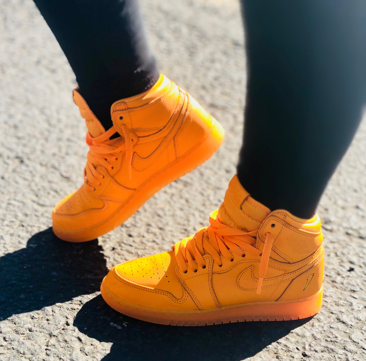 aj1 gatorade orange