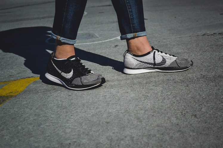 nike flyknit racer black and white